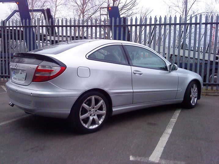 left hand car MERCEDES C CLASS C 220 CDI